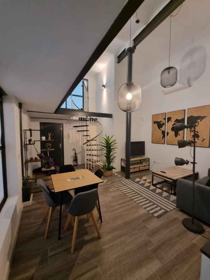 Duplex Moderno En Alameda Apartment Sevilla Bagian luar foto