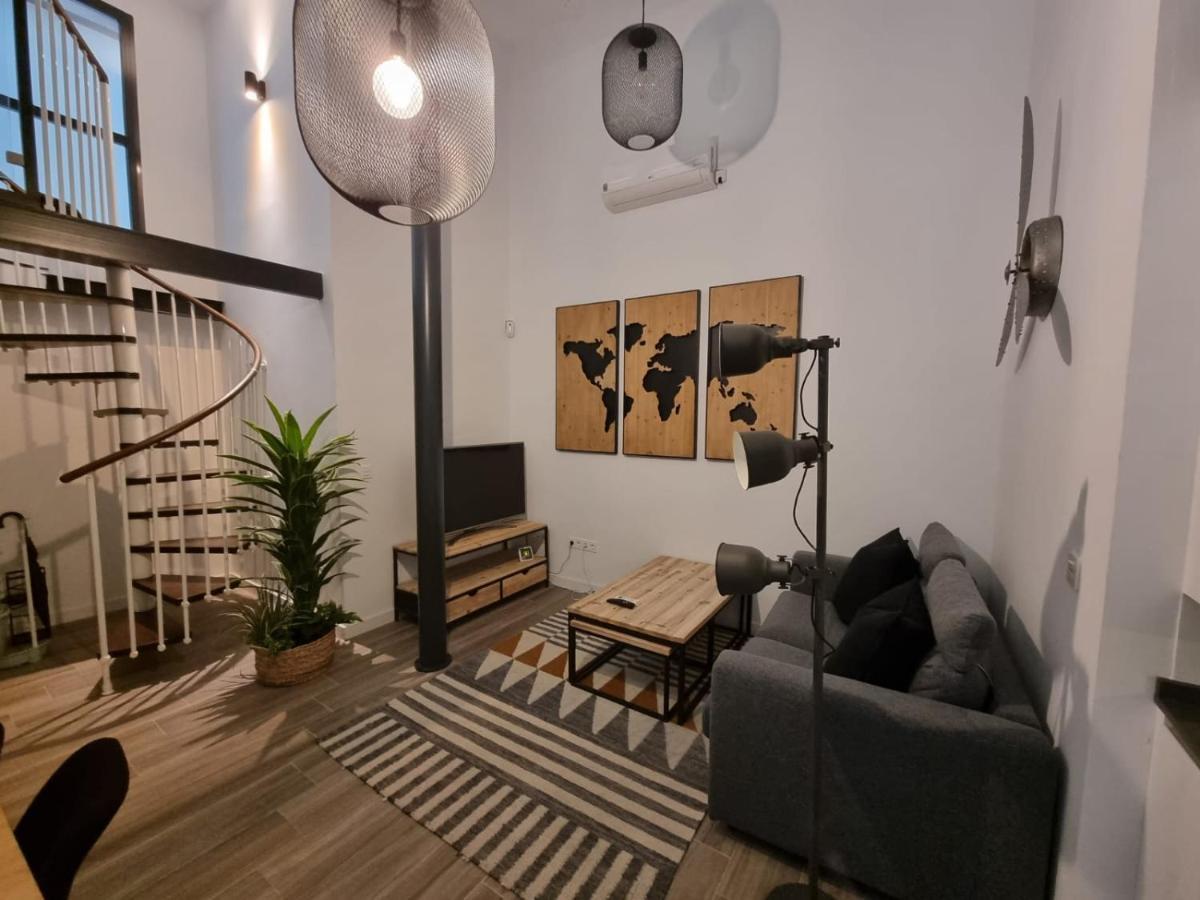 Duplex Moderno En Alameda Apartment Sevilla Bagian luar foto