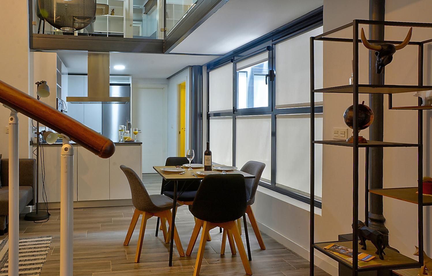 Duplex Moderno En Alameda Apartment Sevilla Bagian luar foto